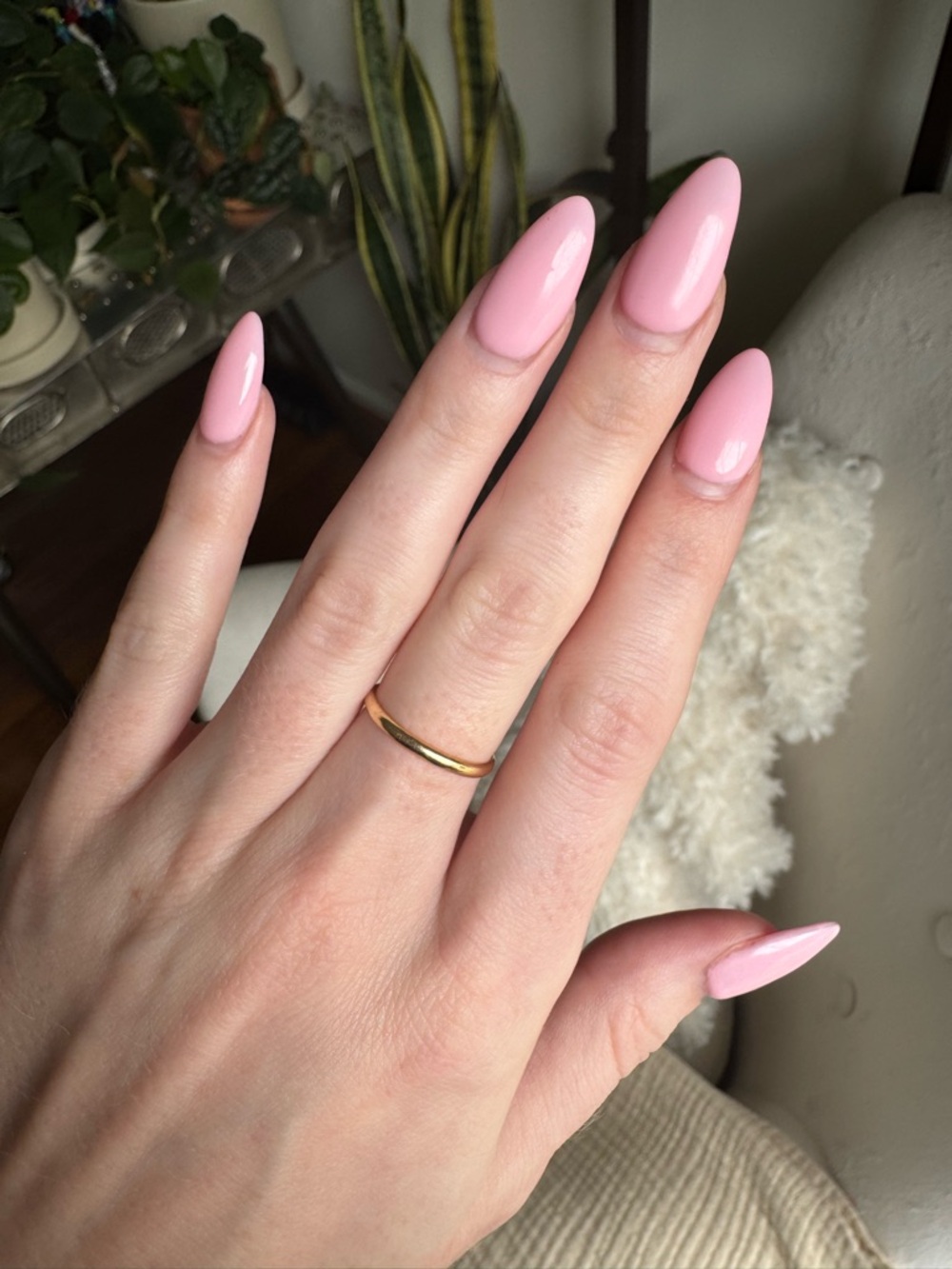 14K Yellow Gold Dainty Ring Approx Size 6